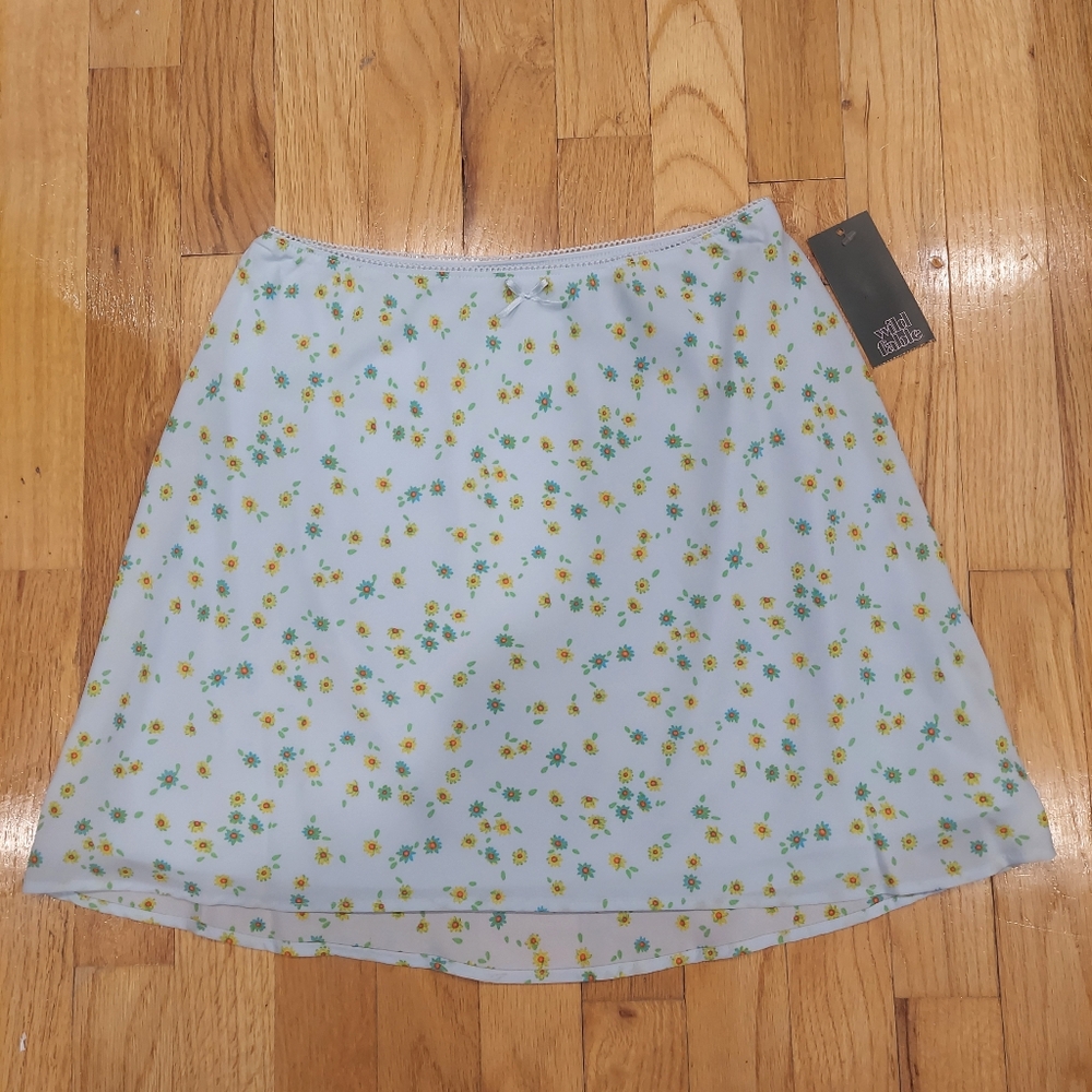 NWT Wild Fable Mini Floral Skirt (Size: XS, S, M, L)